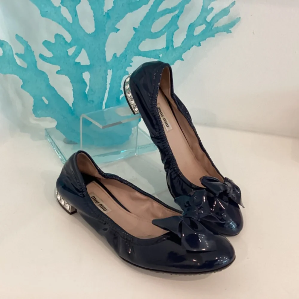 MIU MIU Patent Leather Navy Blue w Bow Flats Embellished Heel 39 9 w box